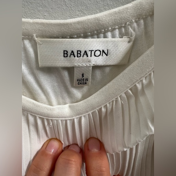 Babaton skirt size small. Off white color. Form fitting around the hips. New con - Picture 3 of 3